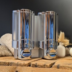 Distributeur de savon double