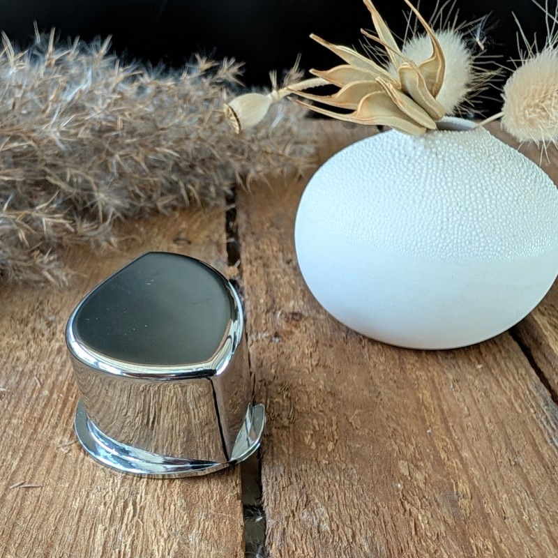 Bouton pression distributeurs de savon
